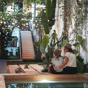 ホテル & Boutique Casa Garza, メリダ